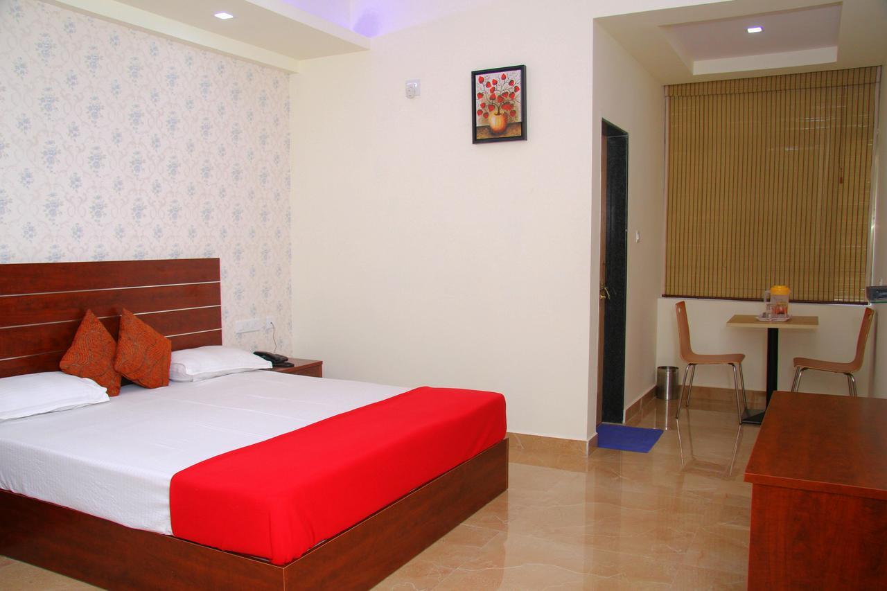 Hotel Kateel International Karkal Екстер'єр фото